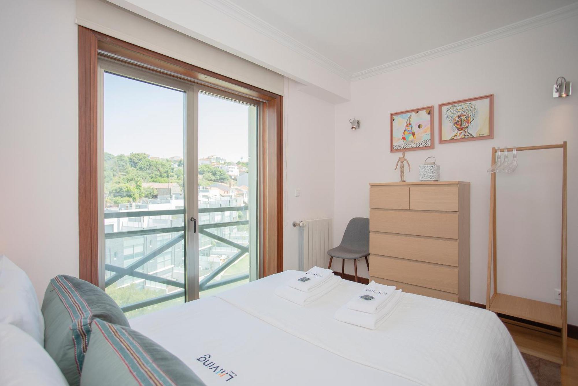 Liiiving In - Douro Riverside